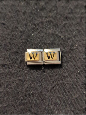 Vintage D'linQ Letter W Initial 9mm Italian Charm Bracelet Charms - Set Of 2
